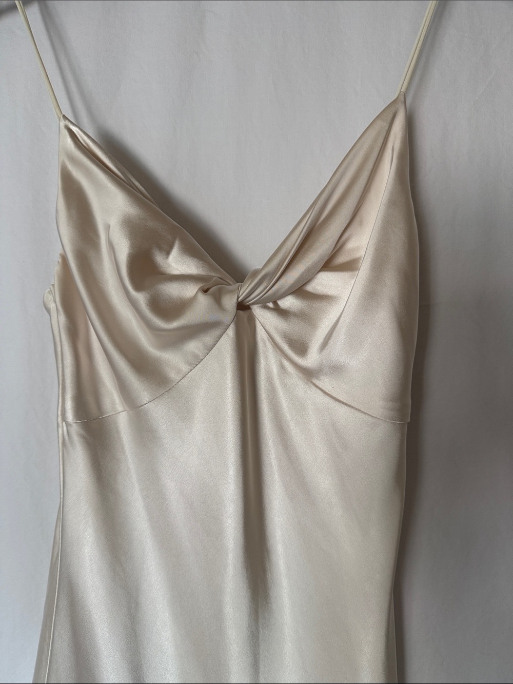Princess Polly Ivory Satin Twist-Front Chemise Sz 4 - Picture 6 of 8